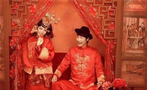 新郎结婚吃瓜后续故事免费阅读,新郎吃瓜后续的浪漫奇遇 第2张 新郎结婚吃瓜后续故事免费阅读,新郎吃瓜后续的浪漫奇遇 第2张